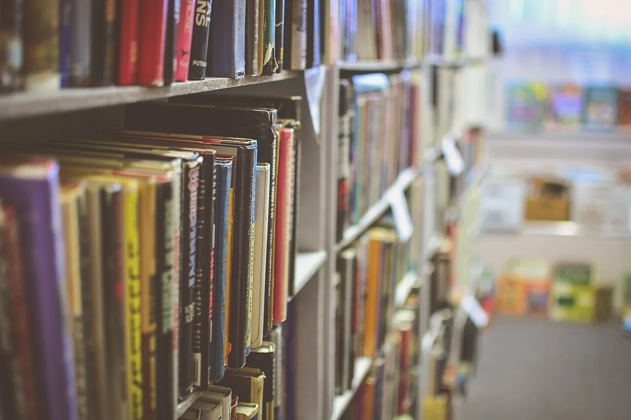 Espace de lecture et de documentation, photographie d’illustration