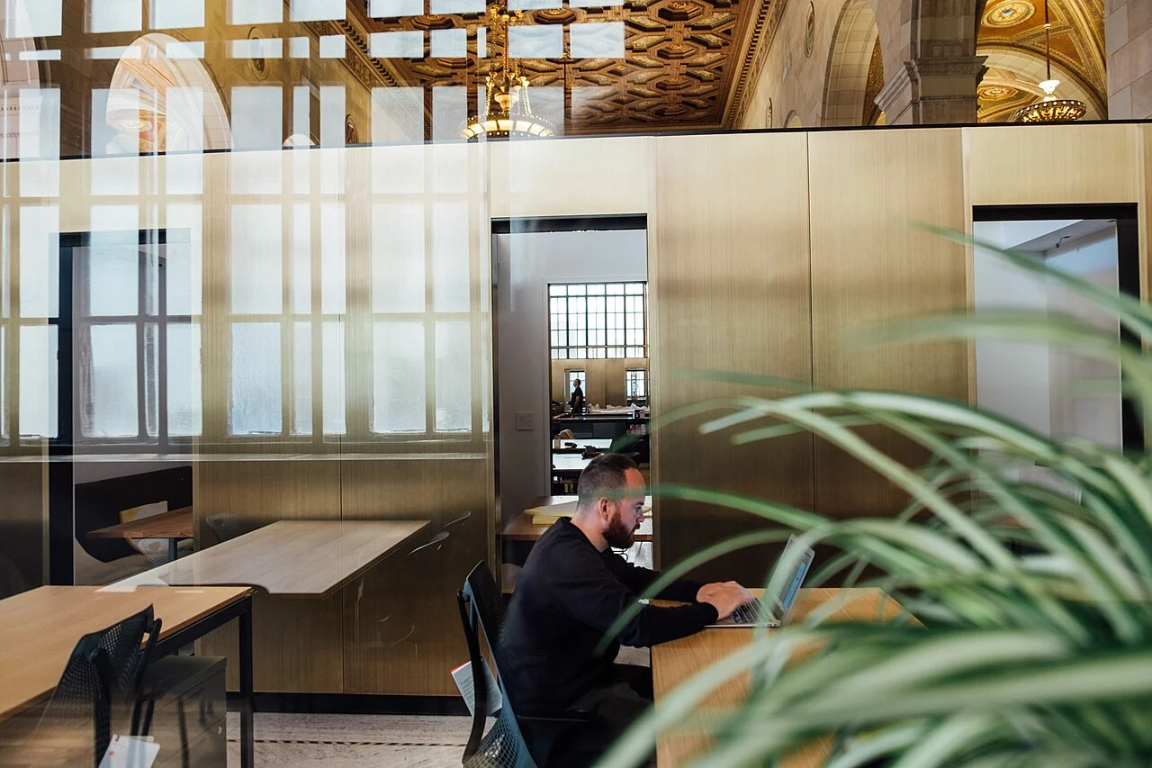 Lieu de travail et son aménagement, photographie d’illustration